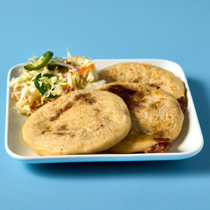 plate of 3 pupusas