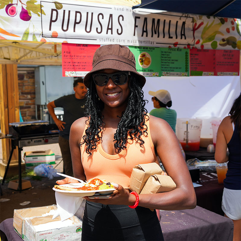 Pupusas Familia Farmers Market - Longmont